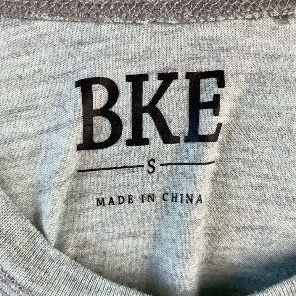 BKE Long Sleeve T-Shirt Size S EUC - Picture 5 of 6